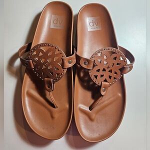 DV by Dolce Vita Women's Tan Laser-Cut Sandals